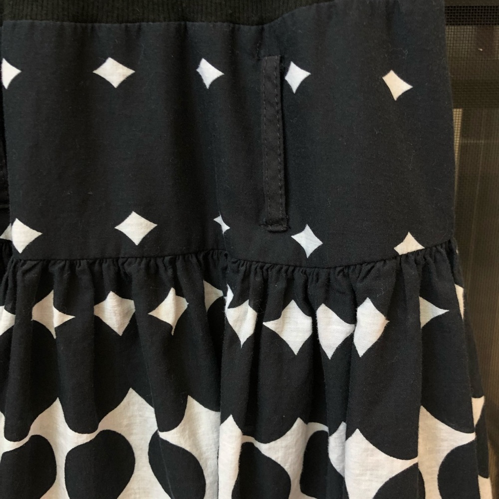 Black & White dress - Picture 4 of 10